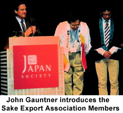 John Gaunter introduces the sake export association members